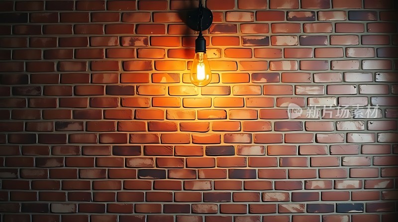 砖墙上的暖光