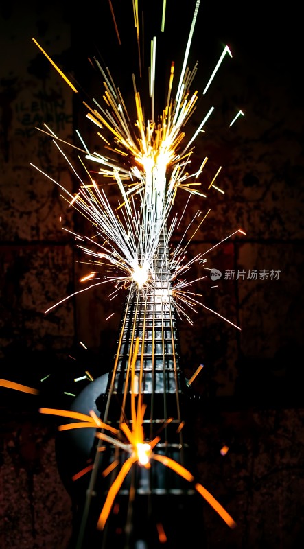 吉他上的火花表演