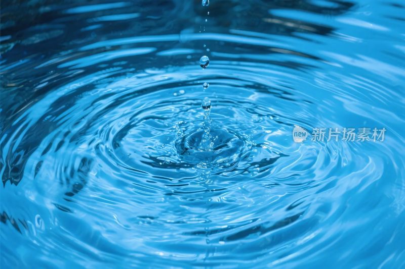 蓝色水面涟漪效果