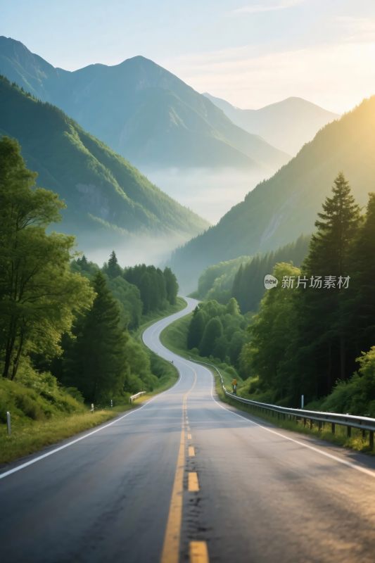 山间蜿蜒公路的美丽风光