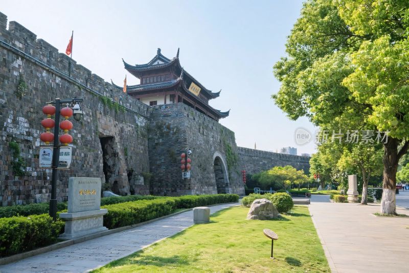 古城墙历史遗迹景观