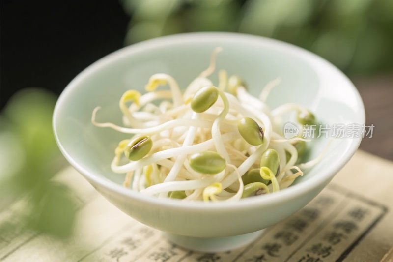 碗装豆芽食材摄影