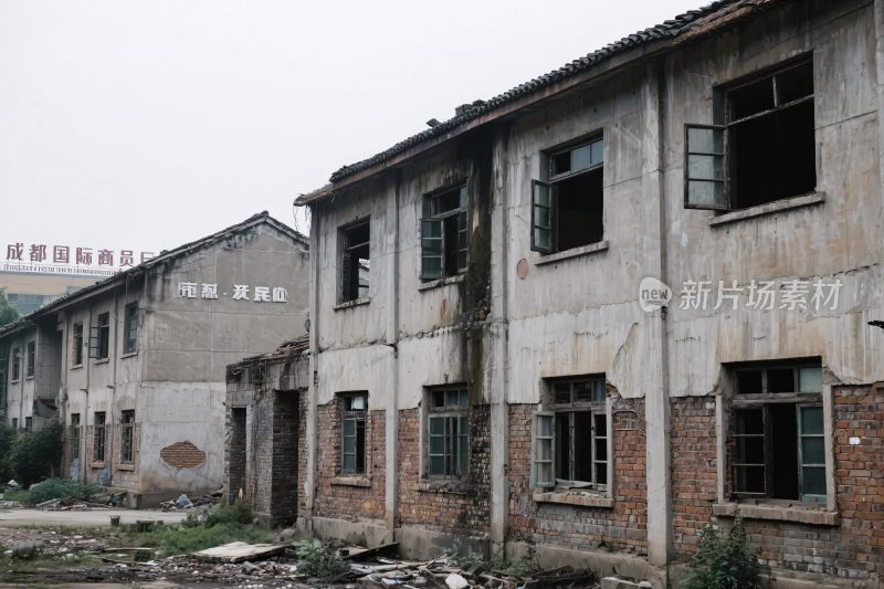 老旧厂房废墟场景