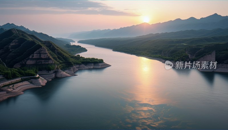 小浪底水库全景