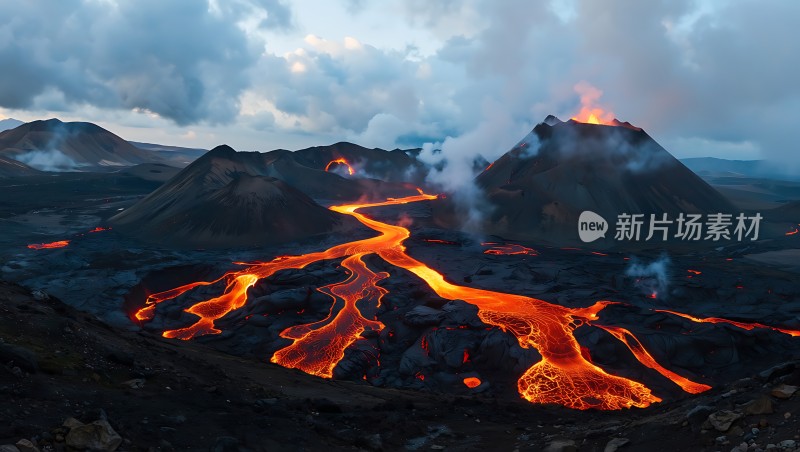 熔岩流淌的山脉