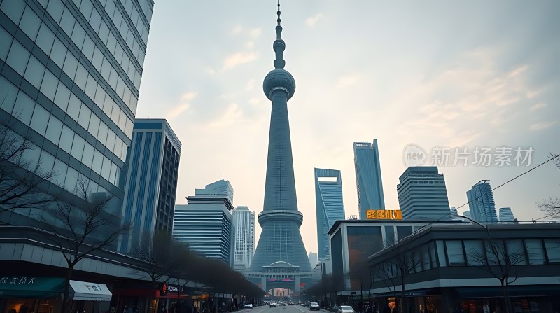 东方明珠塔与现代建筑群