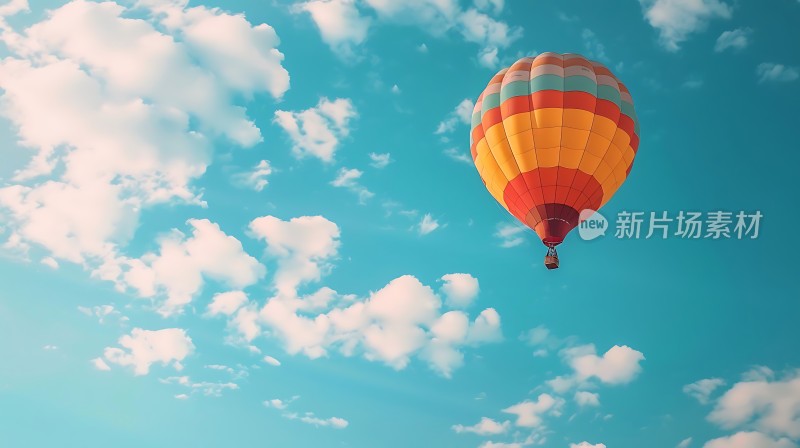 蓝天白云热气球之旅