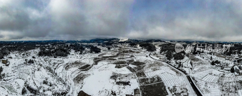 乡村田园冬天雪景