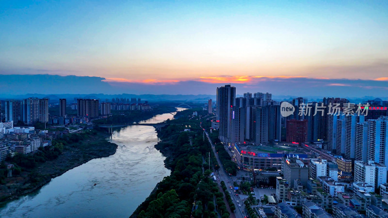 广西来宾城市晚霞夕阳航拍图