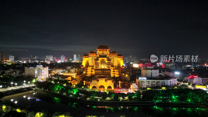 玉林云天文化村夜景航拍图