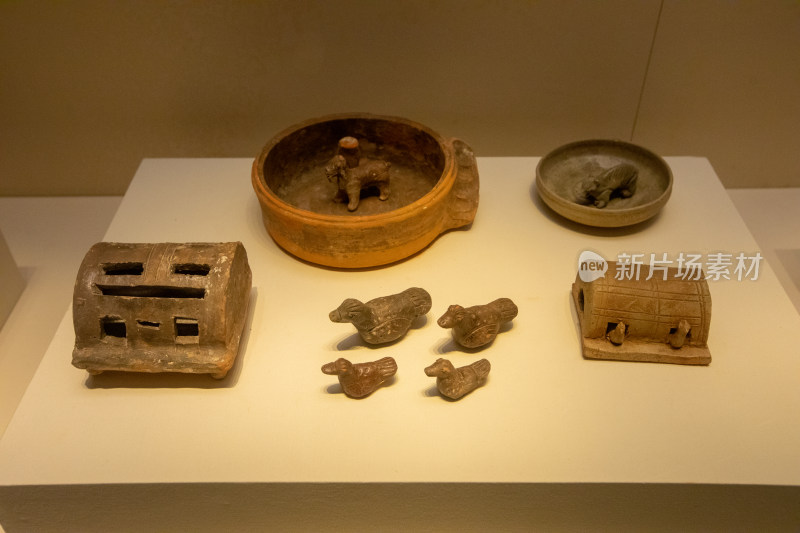 北京国家博物馆展览古董文物