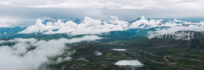 航拍四川理塘格聂山脉全景