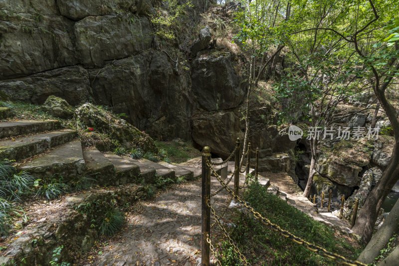 武汉江夏区白云洞景区风景