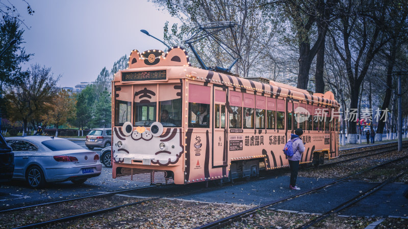 南阳路54路有轨电车