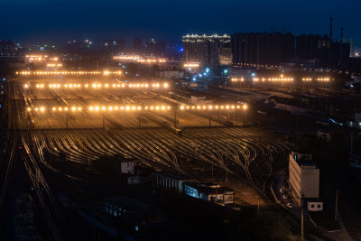 夏天郑州铁路北编组站夜景风光