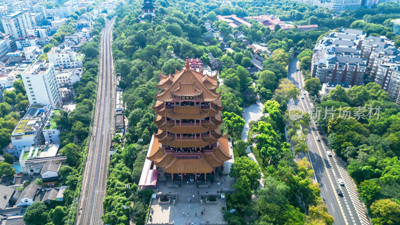 湖北武汉黄鹤楼地标建筑航拍图