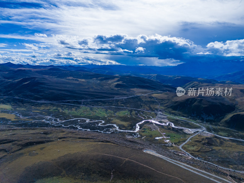 川西理塘格聂自然风景