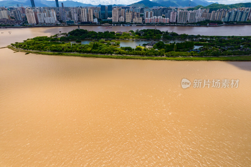 浙江温州瓯江江心屿蓝天白云航拍摄影图