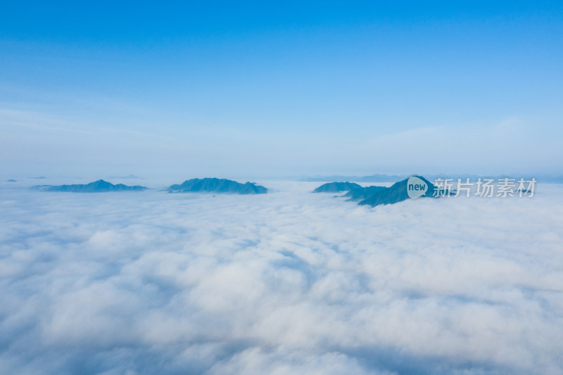 流动的云海