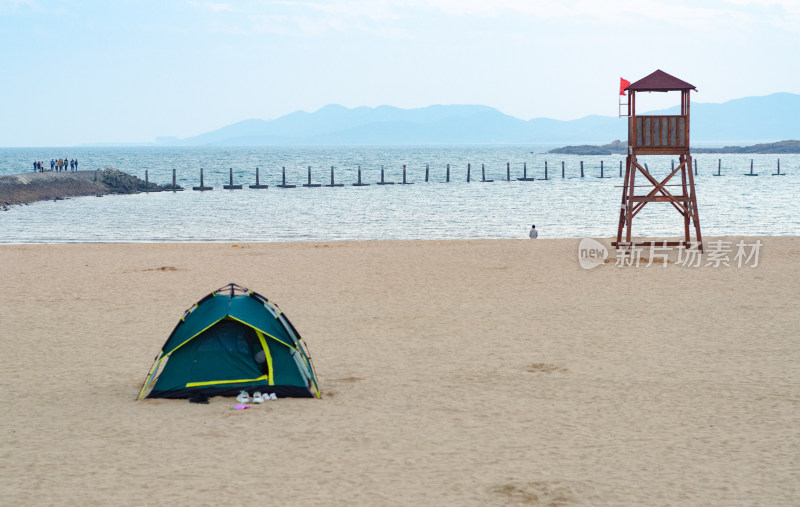 青岛第二海水浴场海滨露营