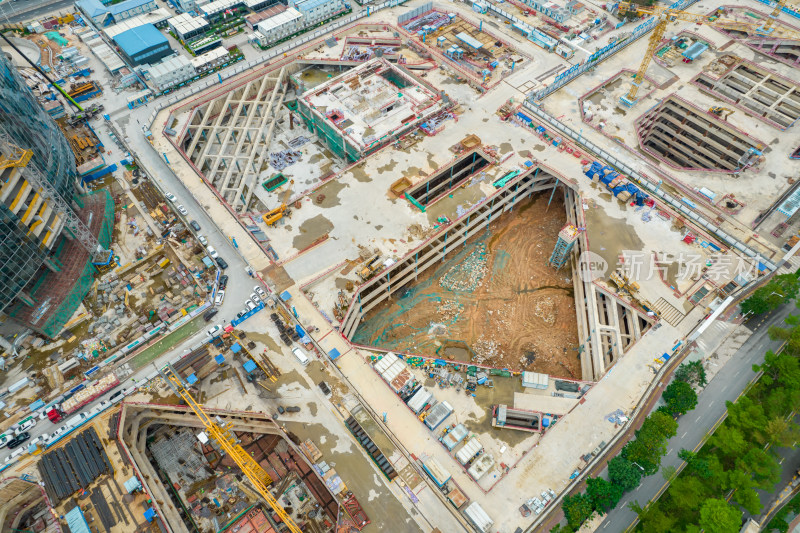 深圳湾超级总部基地建设工地