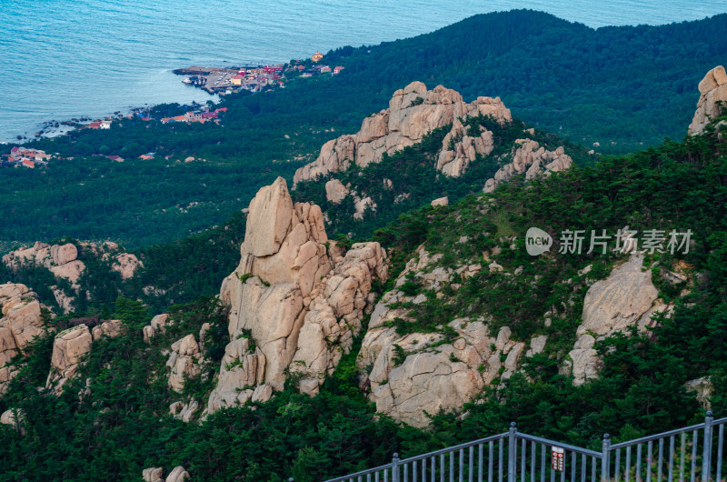 崂山仰口登山看海