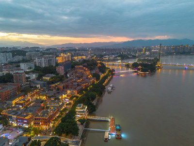 航拍福州烟台山繁华街道夜景