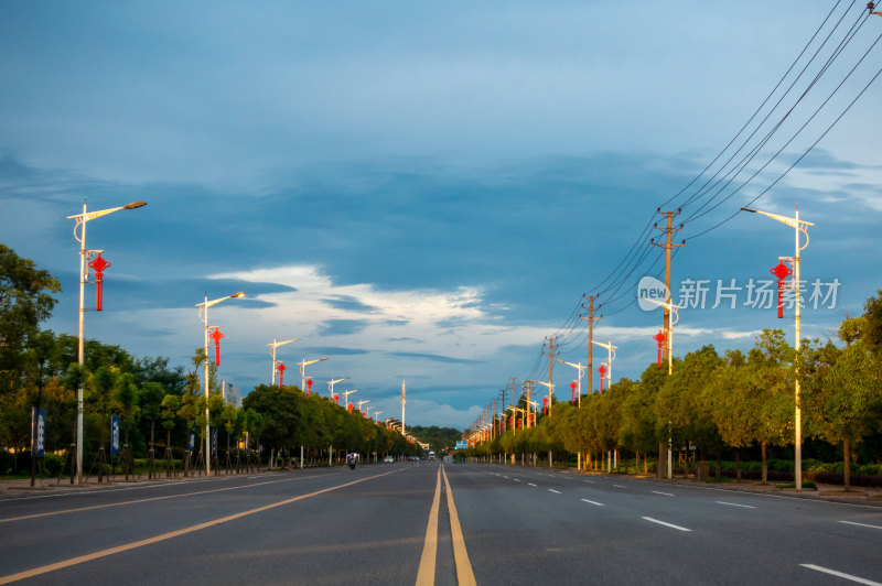 乡村公路双黄线