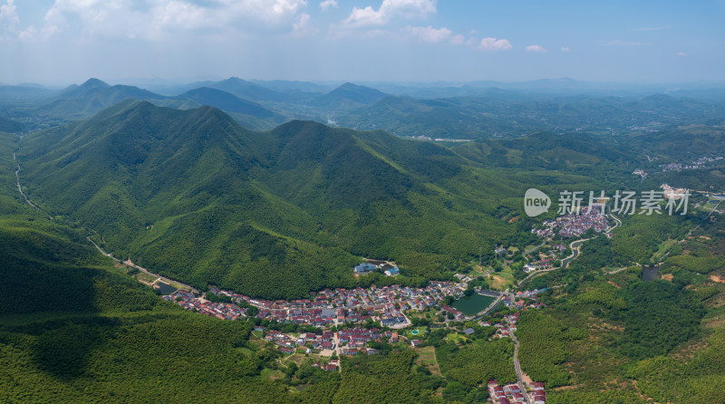 夏季白天航拍常州溧阳天目山南山竹海景区