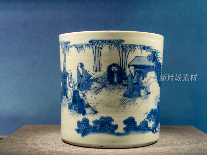 明崇祯青花人物纹笔海