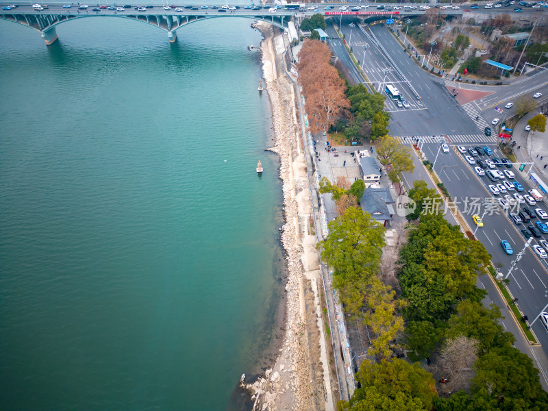 湖南长沙湘江风光带沿江大道交通航拍