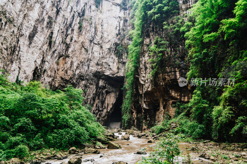 贵州毕节织金大峡谷风景区