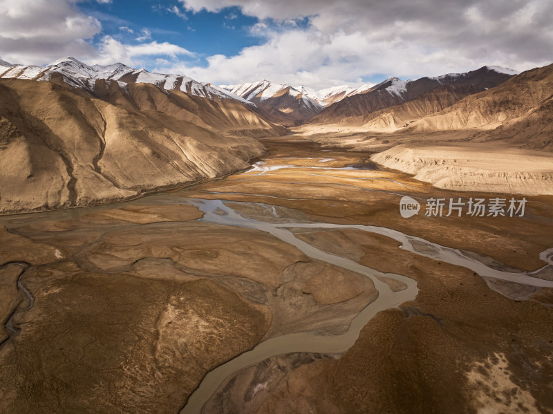 秋天的河谷湿地