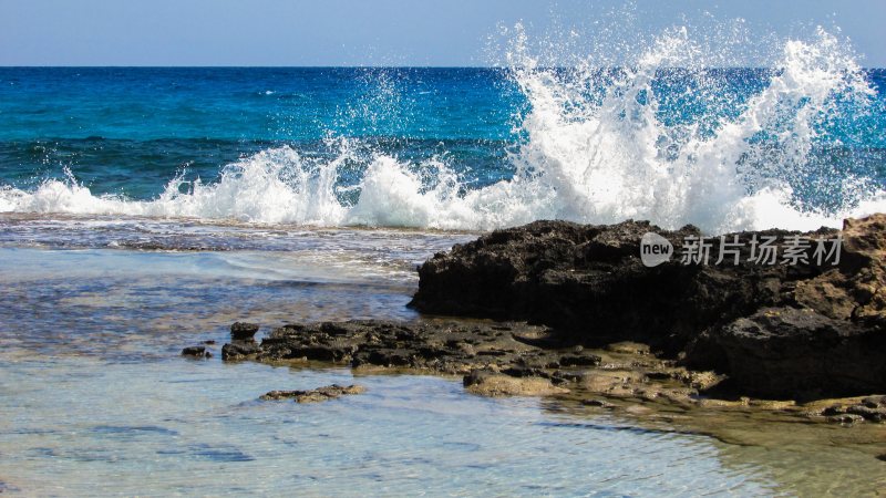 大海浪花巨浪浪潮汹涌海浪波涛汹涌