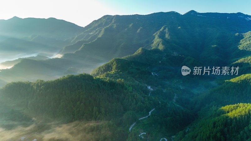 重庆酉阳：破晓时分的壮丽山河