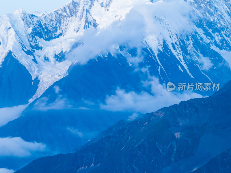 中国四川贡嘎雪山