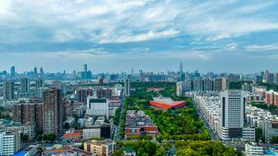 武汉辛亥革命博物馆与首义广场