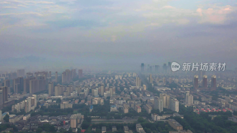 山东淄博清晨迷雾航拍图