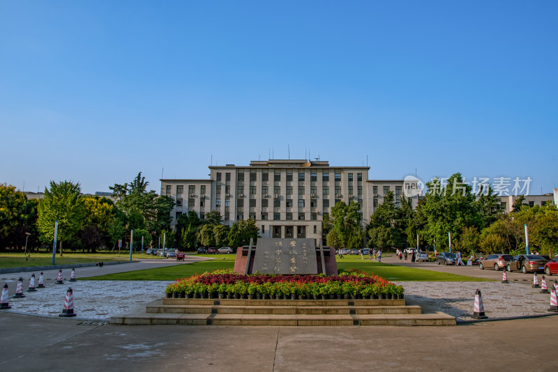 安徽省合肥市安徽大学龙河校区