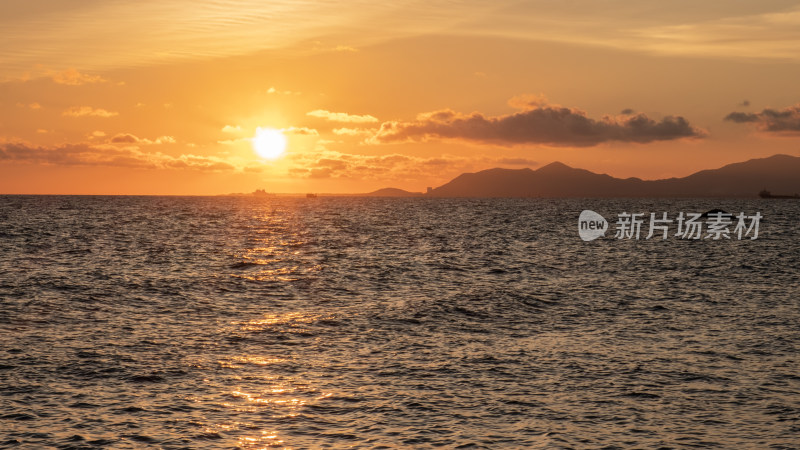 海上日落