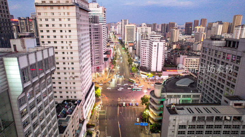 云南昆明城市夜幕降临夜景灯光航拍