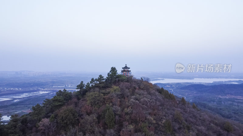 武汉江夏区龙泉山远眺亭航拍