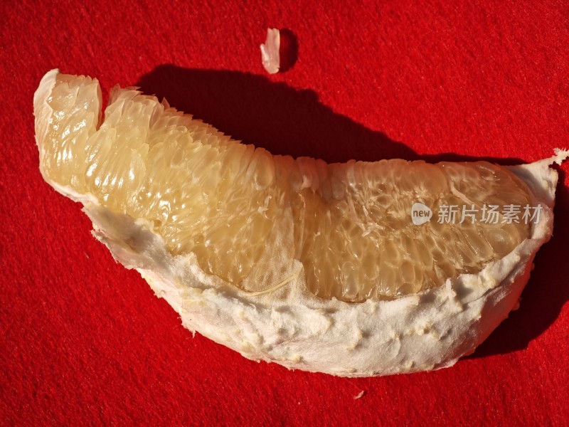 近景特写柚子果肉的饱满多汁