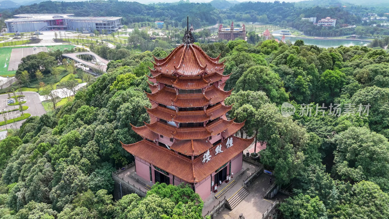 四川德阳钟鼓楼地标建筑航拍图