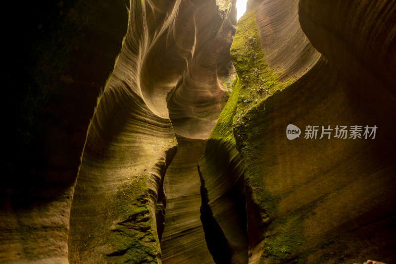 延安甘泉大峡谷