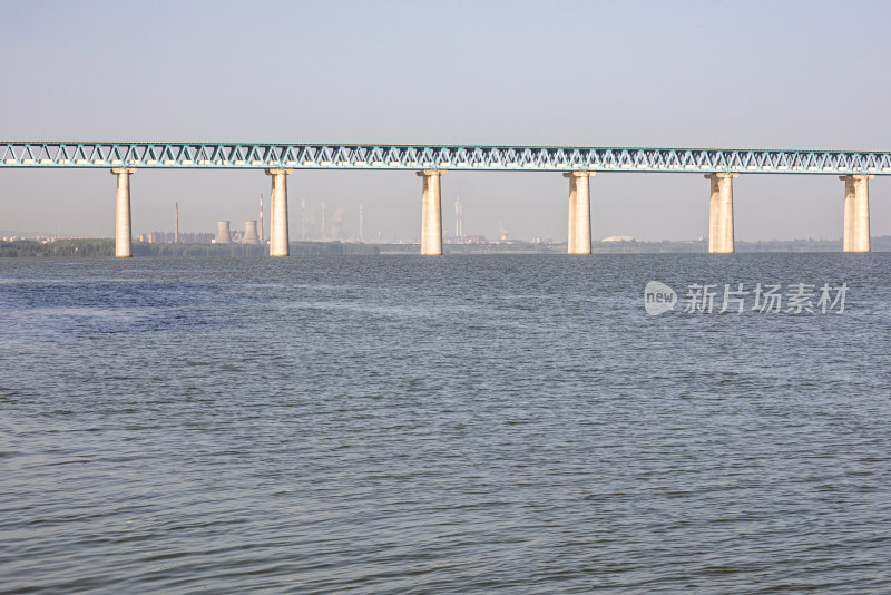 河南三门峡陕州公园天鹅湖黄河公园景点景观