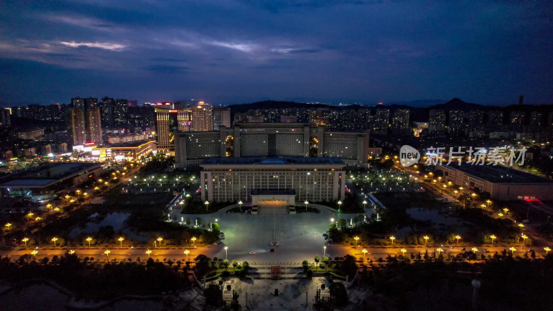 江西宜春市政府夜景航拍图