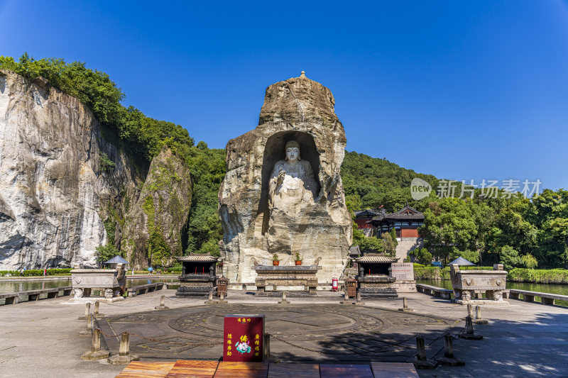 柯岩风景区天工大佛景点