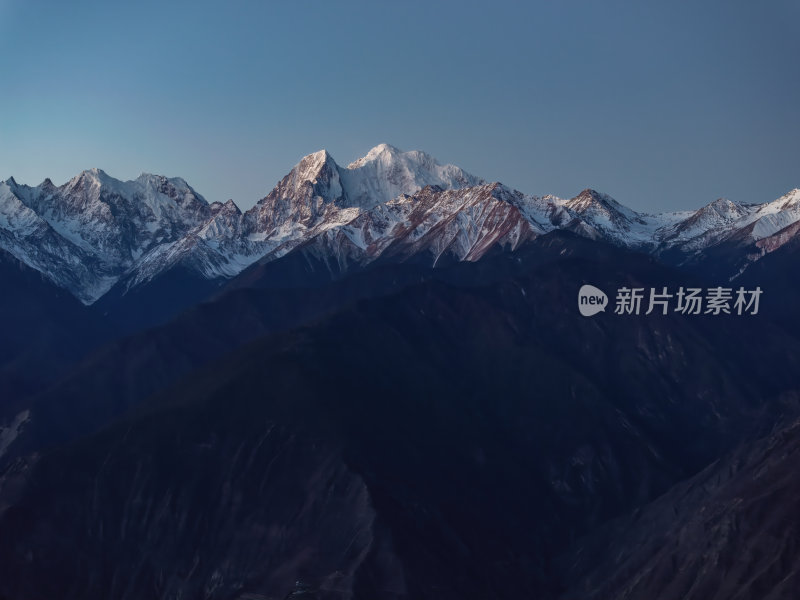 云南香格里拉梅里雪山飞来寺高空航拍