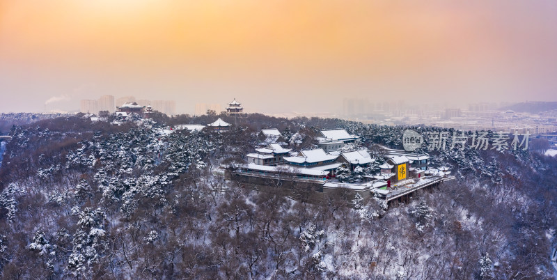 寺庙雪景